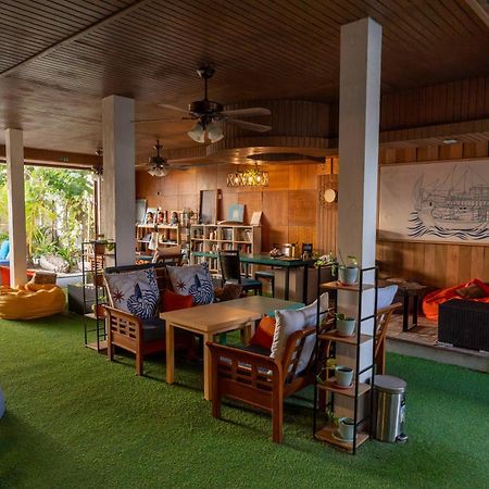 Maamadi Boutique Hotell Maafushi Exteriör bild