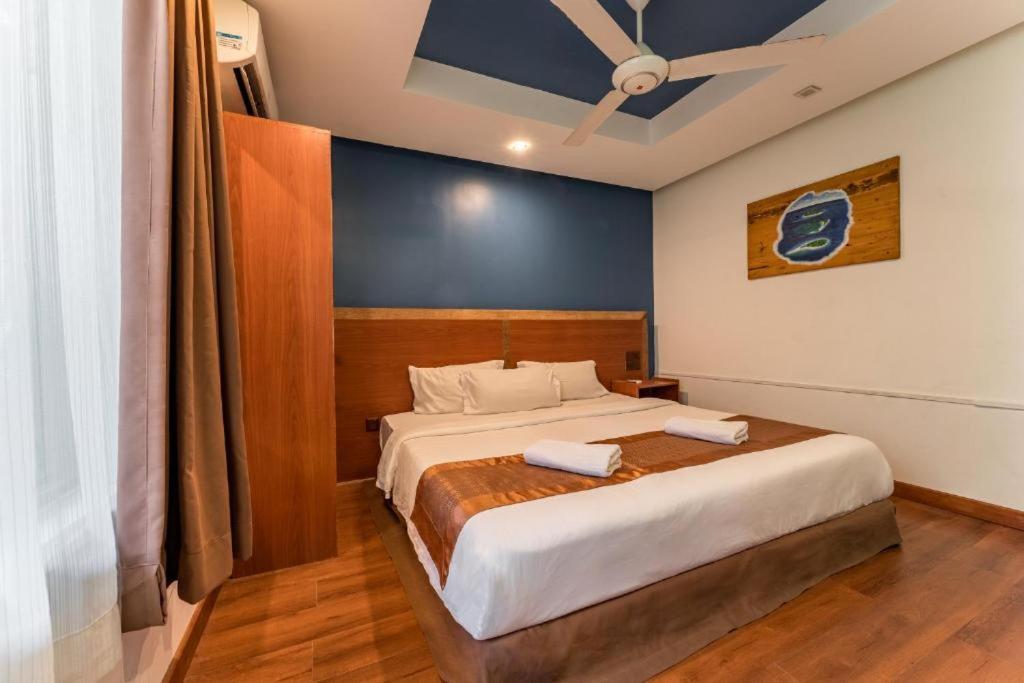 Maamadi Boutique Hotell Maafushi Exteriör bild